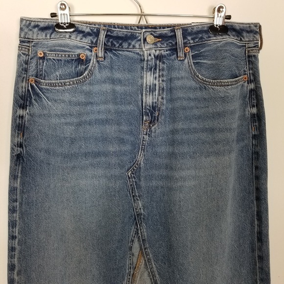 American Eagle Women Dress Slit Front Denim Maxi Skirt 12 Blue Stretch Comfort - Picture 2 of 12